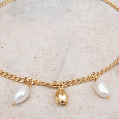 Naszyjnik złoty z perłami